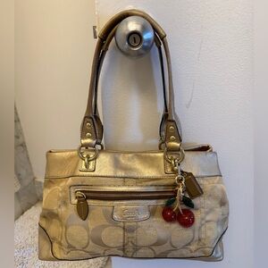 Rare Y2K gold coach shoulder bag
